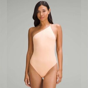 NWT Lululemon Wundermost One-Shoulder Bodysuit – Peach Bellini (Size S) NULU